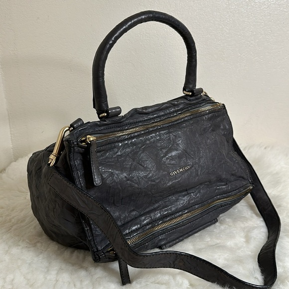 💯Authentic Givenchy Pandora Handbag🍀 - Picture 3 of 15